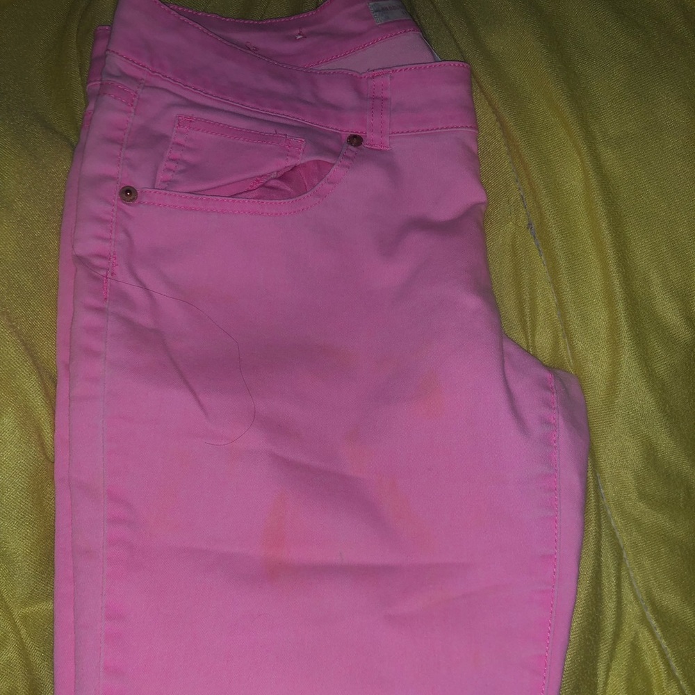 pink skinny jeans